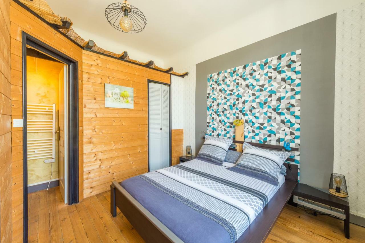 Bed and Breakfast L'Escale Marine - Couette Et Cafe La Rochelle  Zewnętrze zdjęcie