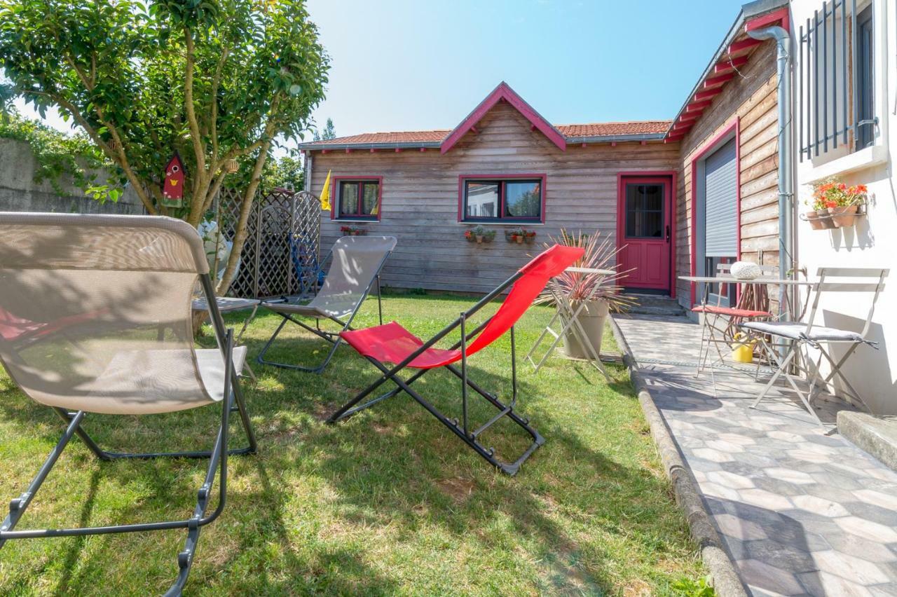 Bed and Breakfast L'Escale Marine - Couette Et Cafe La Rochelle  Zewnętrze zdjęcie